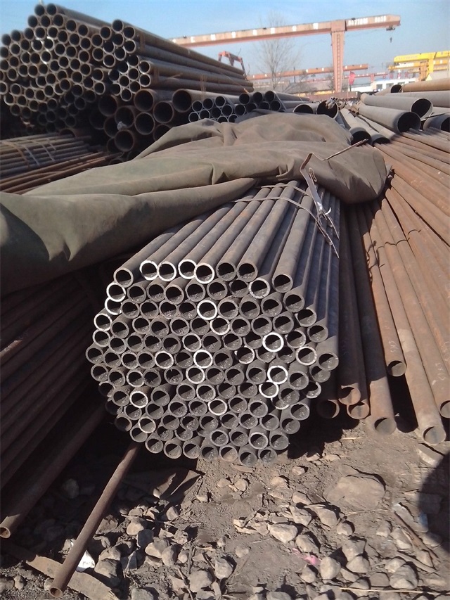 楚雄小口径精密无缝钢管