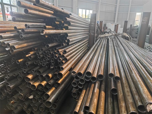 楚雄35#精密无缝钢管
